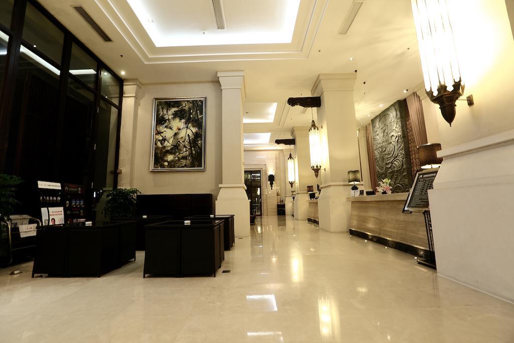 Le Parker Hotel Sanya Bagian luar foto