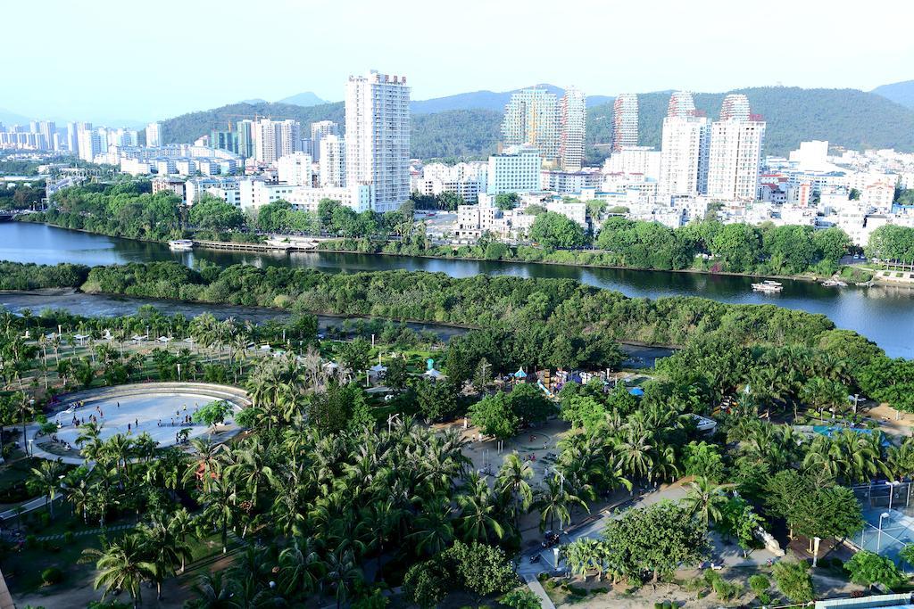 Le Parker Hotel Sanya Bagian luar foto